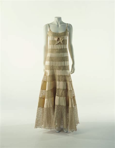 coco chanel dresses 1930